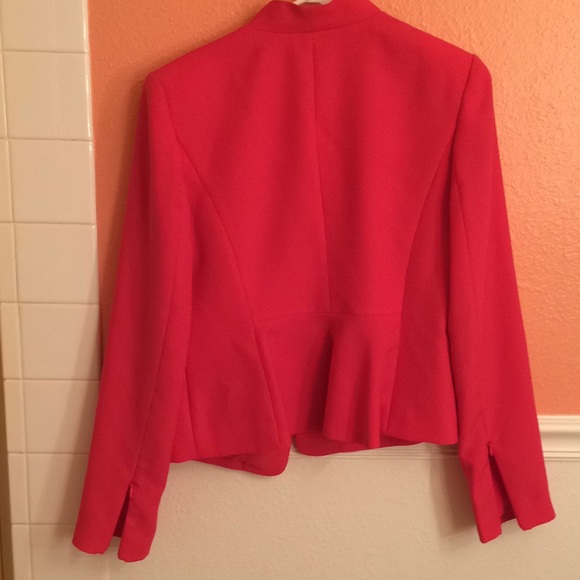 Pink coat Halogen - Picture 6 of 9